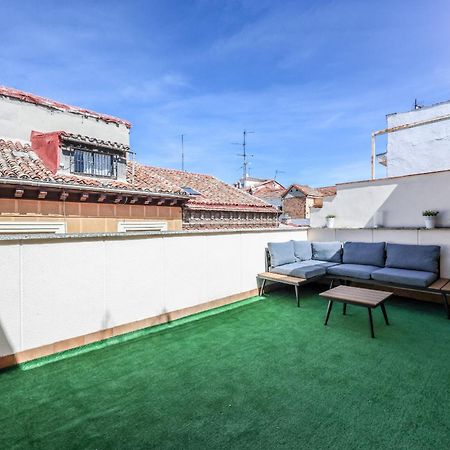 Atico Reformado Con Terraza En Tirso De Molina Para 4 Personas Alquiler Temporal Madrid Eksteriør billede